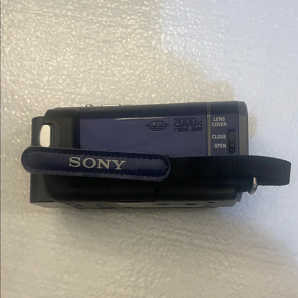 Sony Handycam DCR-SX44 Video Camera Dark Blue